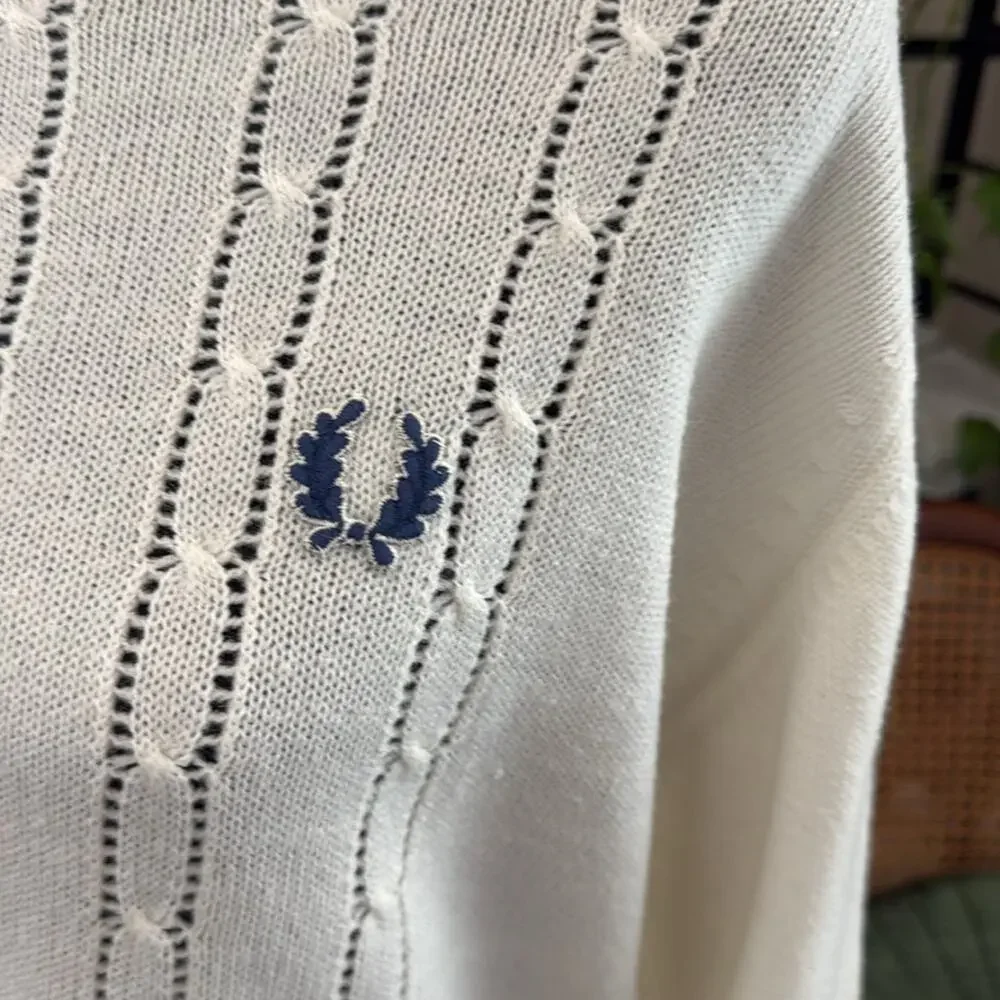 Vintage Fred Perry Ivory & Blue Cable Knit Pullover Preppy Crew Neck Sweater